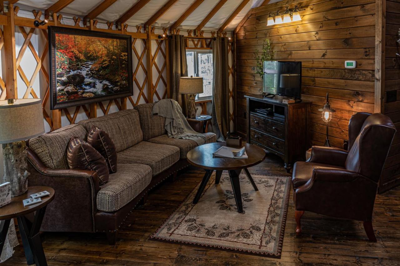 Tranquil Haven Luxy Yurt - Creekside Glamping With Private Hot Tub Villa Topton Eksteriør bilde